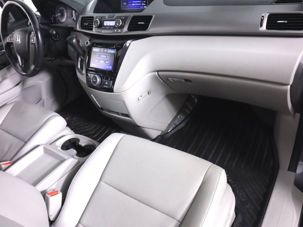 Used 2016 Honda Odyssey EX-L image 44