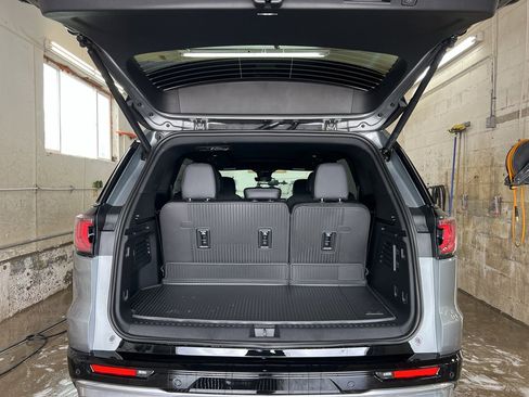 New 2026 GMC Acadia Denali w/ Super Cruise Package FWD image 14