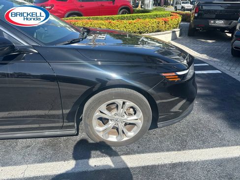 Used 2023 Honda Accord LX image 10