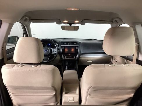 Used 2018 Subaru Outback 2.5i Premium AWD/4WD image 27