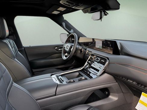 New 2026 Nissan Armada PRO-4X image 17