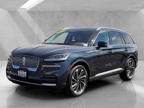 Used 2023 Lincoln Aviator Reserve w/ Equipment Group 201A RWD image 8