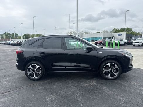 Used 2024 Ford Escape ST-Line Select w/ Tech Pack #2 AWD/4WD image 7