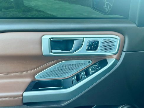 Certified 2021 Ford Explorer King Ranch w/ Premium Technology Package image 37