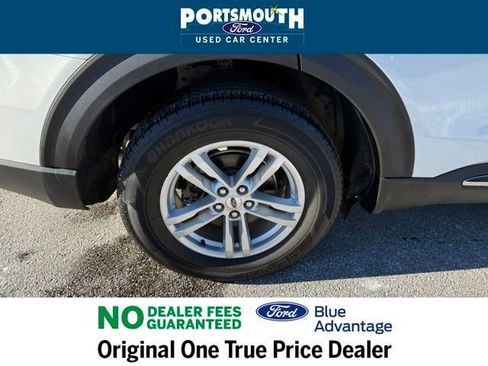 Used 2022 Ford Explorer XLT w/ Equipment Group 202A image 37