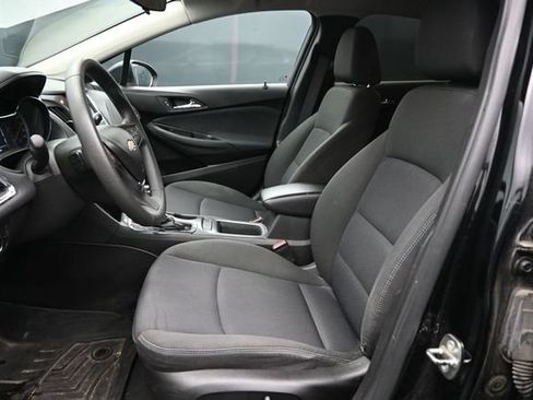 Used 2016 Chevrolet Cruze LT w/ LT Convenience Package FWD image 12