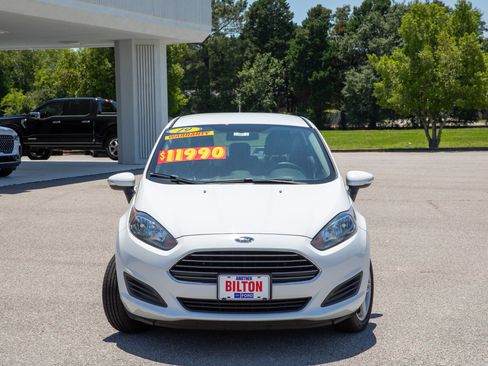 Used 2019 Ford Fiesta SE w/ Cold Weather Package FWD image 18