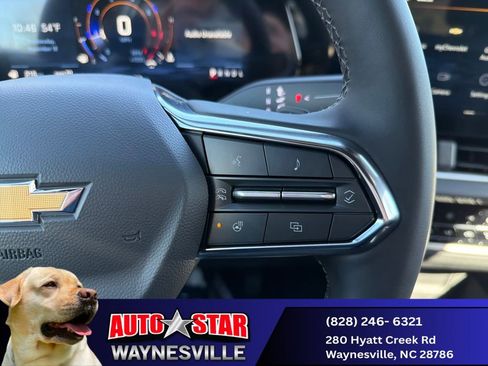 New 2026 Chevrolet Equinox LT w/ Convenience Package II image 17