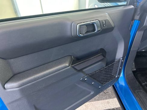 Used 2025 Ford Bronco Badlands AWD/4WD image 12