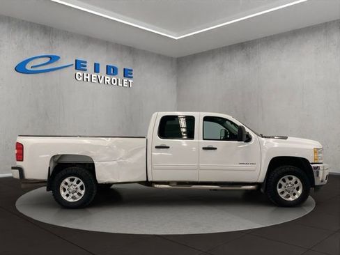 Used 2013 Chevrolet Silverado 3500 LT w/ Interior Plus Package AWD/4WD image 13