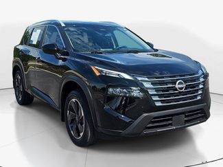 Used 2024 Nissan Rogue SV w/ SV Premium Package FWD video 3