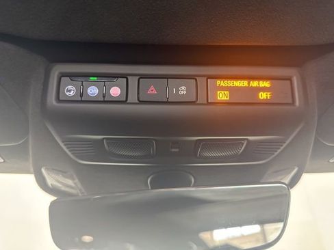 Used 2023 Chevrolet Corvette Stingray Premium Conv w/ Z51 Performance Package image 11