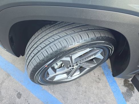 Used 2023 Hyundai Tucson SEL AWD/4WD image 26