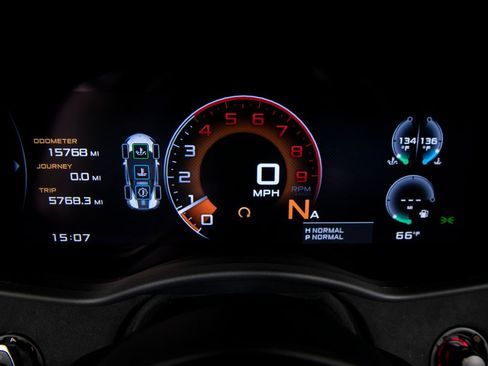 Used 2020 McLaren 600LT Spider RWD image 16