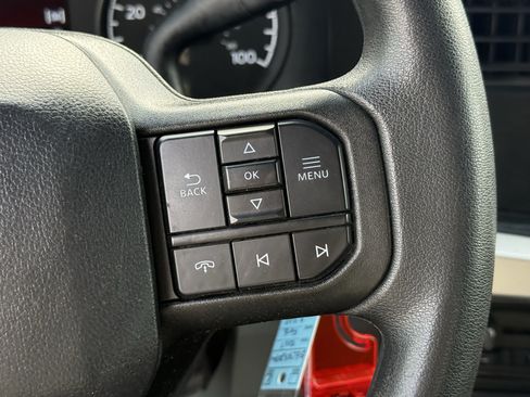 Used 2025 Ford F250 XLT AWD/4WD image 17