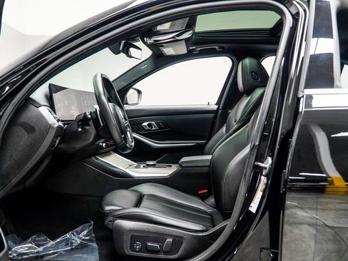 Used 2025 BMW 330i Sedan image 36