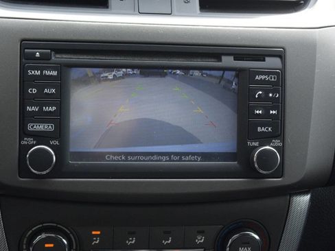 Used 2014 Nissan Sentra SR w/ SR Driver Package image 17