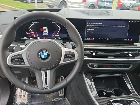 Used 2026 BMW X5 M60i image 13