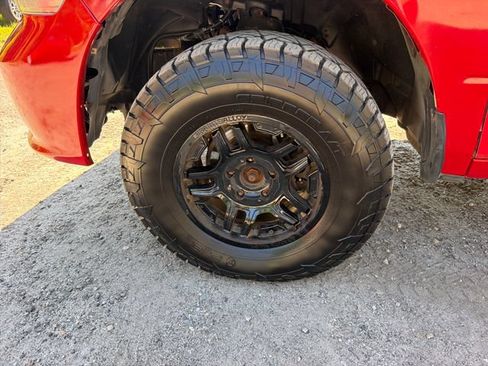 Used 2019 RAM 1500 Express AWD/4WD image 28