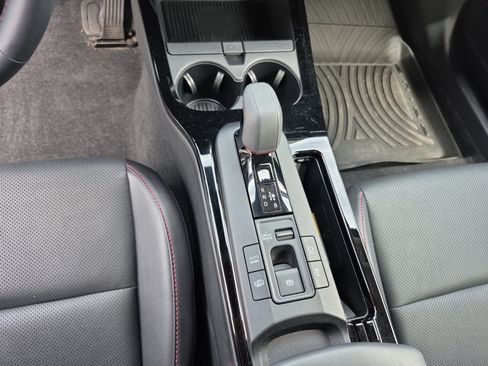 Used 2026 Toyota Prius Plug-In Hybrid FWD image 12