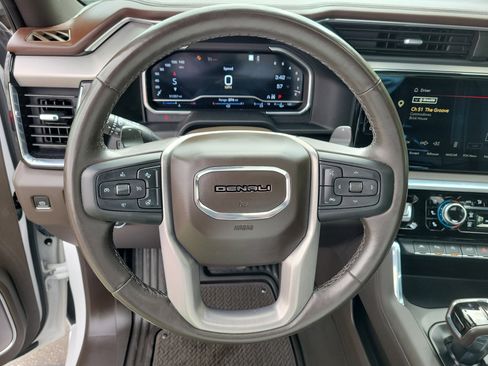 Used 2022 GMC Sierra 1500 Denali AWD/4WD image 22