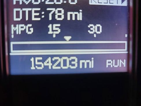 Used 2013 Chrysler Town & Country Touring-L w/ Driver Convenience Group image 13