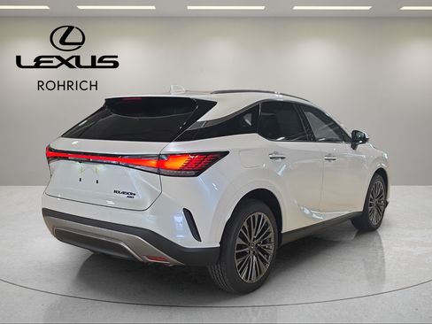 New 2026 Lexus RX 450h AWD w/ Convenience Package image 6