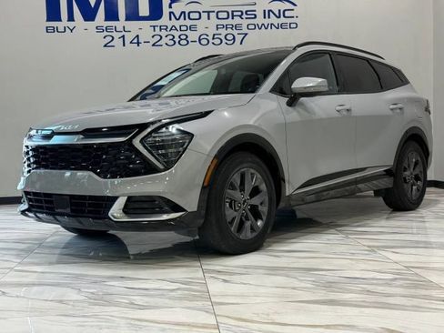 Used 2024 Kia Sportage SX image 2