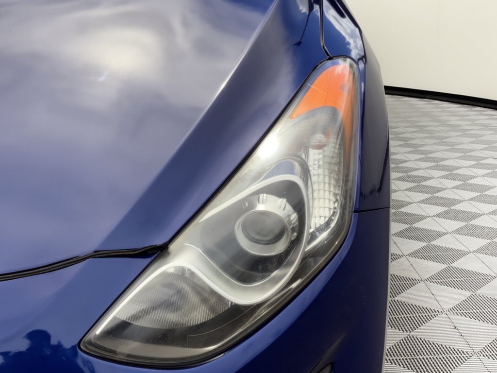 Used 2013 Hyundai Elantra GT FWD image 12
