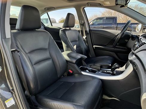 Used 2014 Honda Accord EX-L image 30