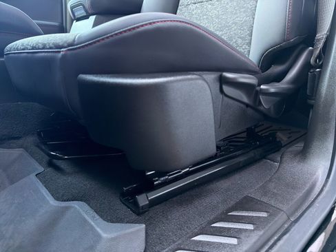 Used 2024 Chevrolet Colorado Z71 w/ Safety Package AWD/4WD image 20
