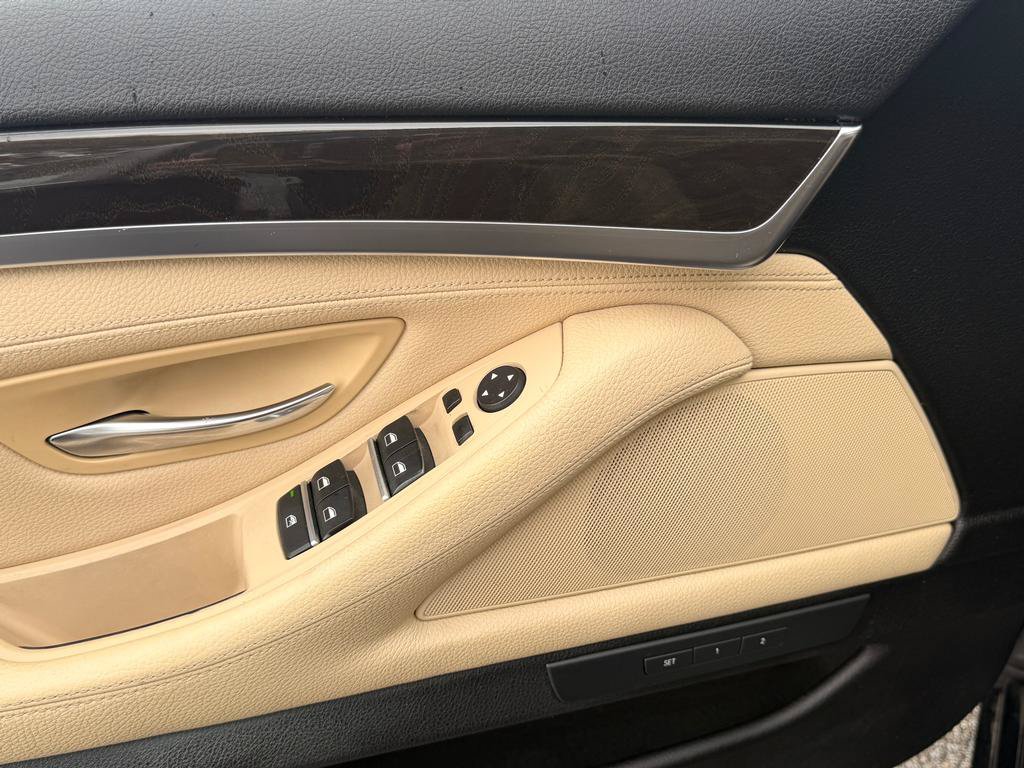 Used 2016 BMW 528i xDrive Sedan AWD/4WD image 19