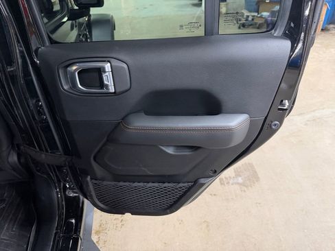 Used 2022 Jeep Gladiator Mojave image 20