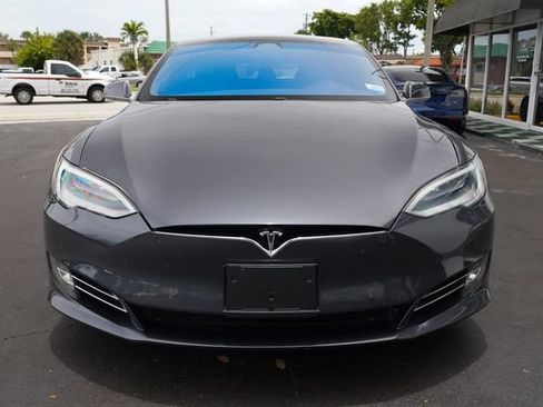 Used 2018 Tesla Model S 75D AWD/4WD image 23