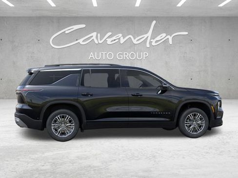 New 2027 Chevrolet Traverse LT w/ Driver Confidence Package AWD/4WD image 5