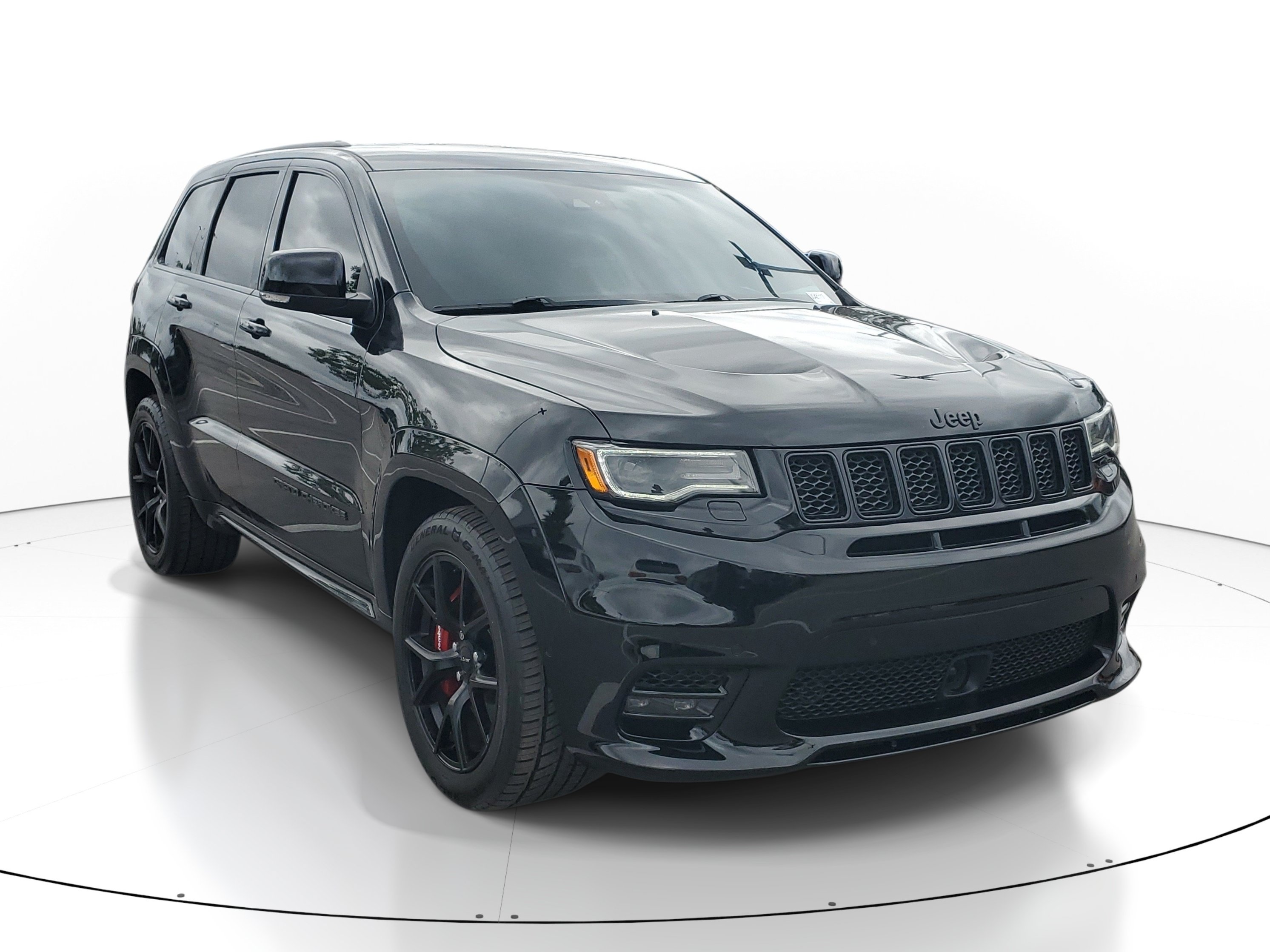 Used 2018 Jeep Grand Cherokee SRT w/ Trailer Tow Group IV AWD/4WD image 2