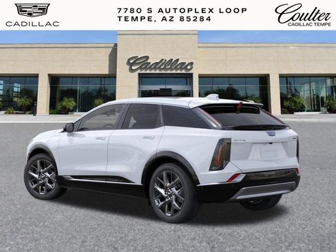 New 2026 Cadillac Optiq Luxury 2 RWD image 3