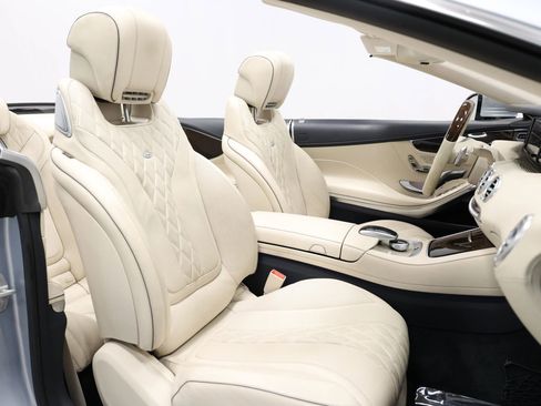 Used 2017 Mercedes-Benz S 550 Cabriolet image 61