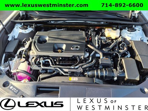 Used 2025 Lexus ES 300h w/ Premium Package FWD image 24