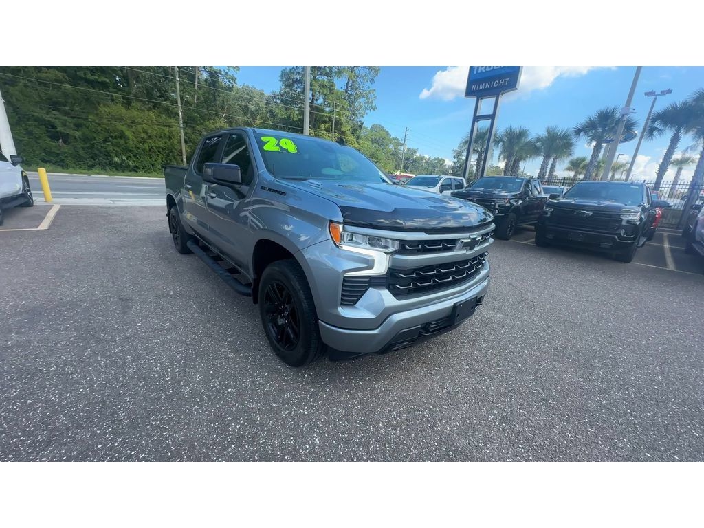 Used 2024 Chevrolet Silverado 1500 RST AWD/4WD image 2