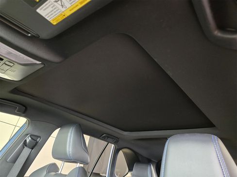 Used 2022 Toyota RAV4 XSE image 10