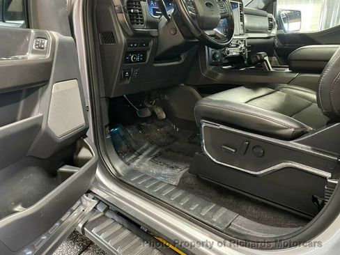 Used 2024 Ford F150 Lariat AWD/4WD image 9