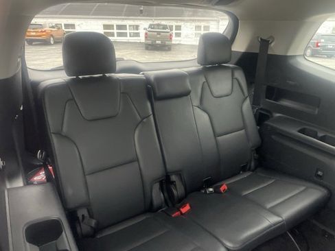 Used 2021 Kia Telluride S image 39
