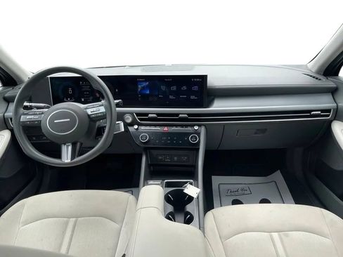 Used 2025 Hyundai Sonata SEL FWD image 21