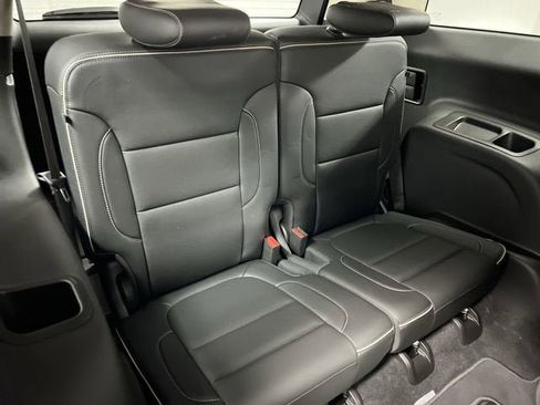 Certified 2021 GMC Acadia Denali w/ Denali Technology Package FWD image 27