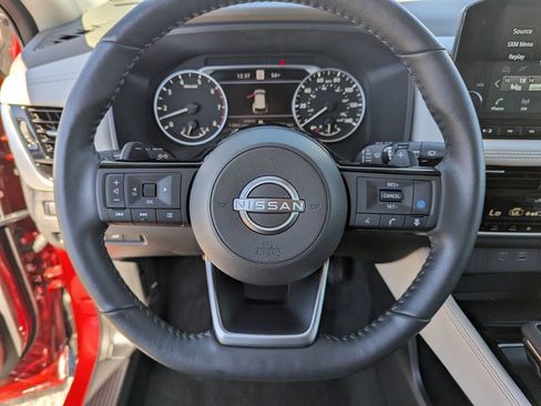 Used 2022 Nissan Rogue SL w/ SL Premium Package image 27