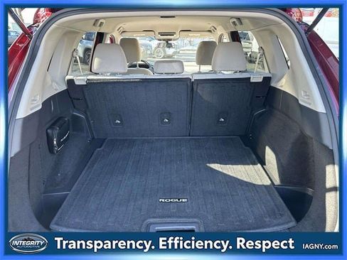 Certified 2023 Nissan Rogue SV image 14