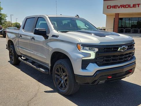 Certified 2023 Chevrolet Silverado 1500 LT Trail Boss w/ LPO, Dark Essentials Package AWD/4WD image 6