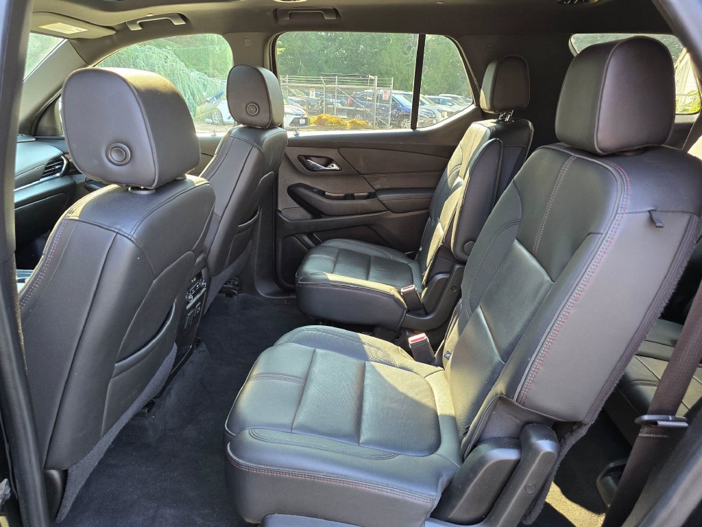 Used 2022 Chevrolet Traverse RS AWD/4WD image 9