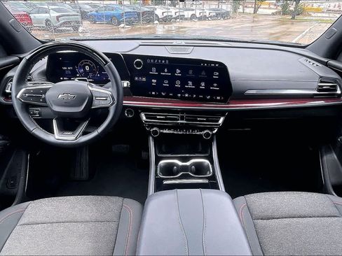 Used 2024 Chevrolet Traverse Z71 w/ Enhanced Driving Package AWD/4WD image 10
